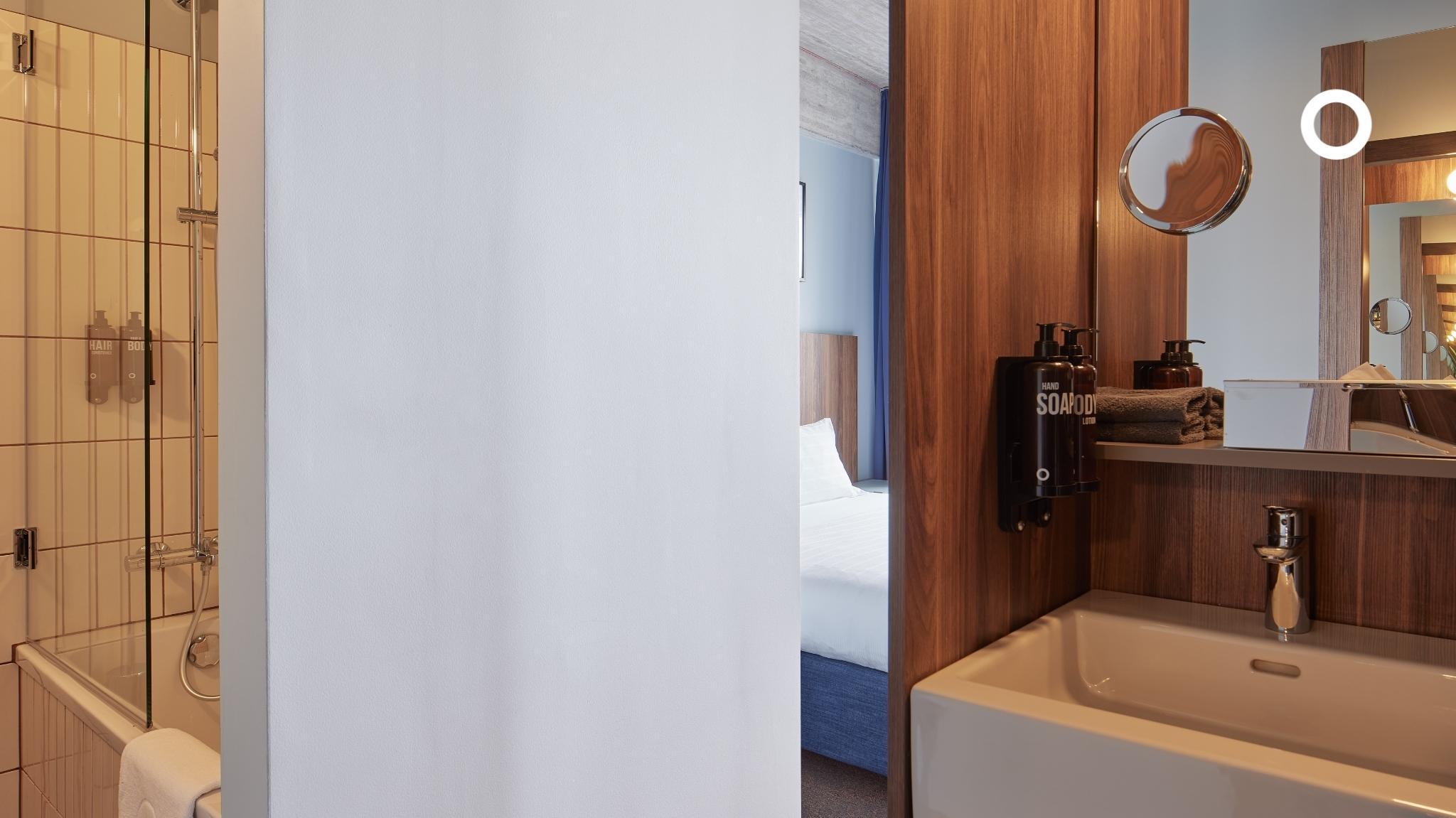 Grandi By Center Hotels Reykjavik Exterior photo